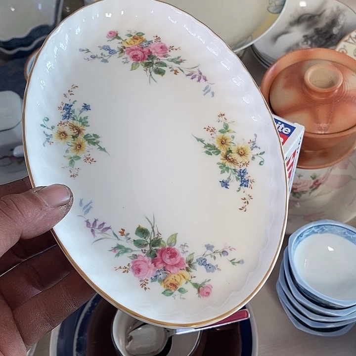 瓷片嘻*谢谢您的支持