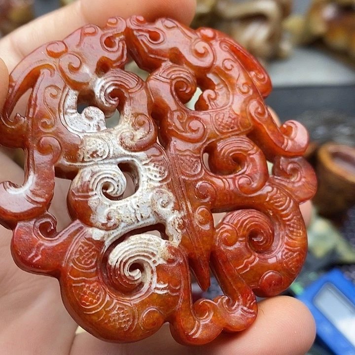 未镶嵌蛇纹石玉颈饰