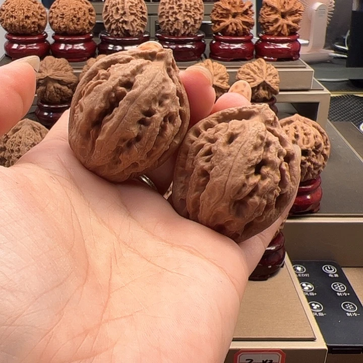 吊坠文玩核桃36 霸王龙 c-006