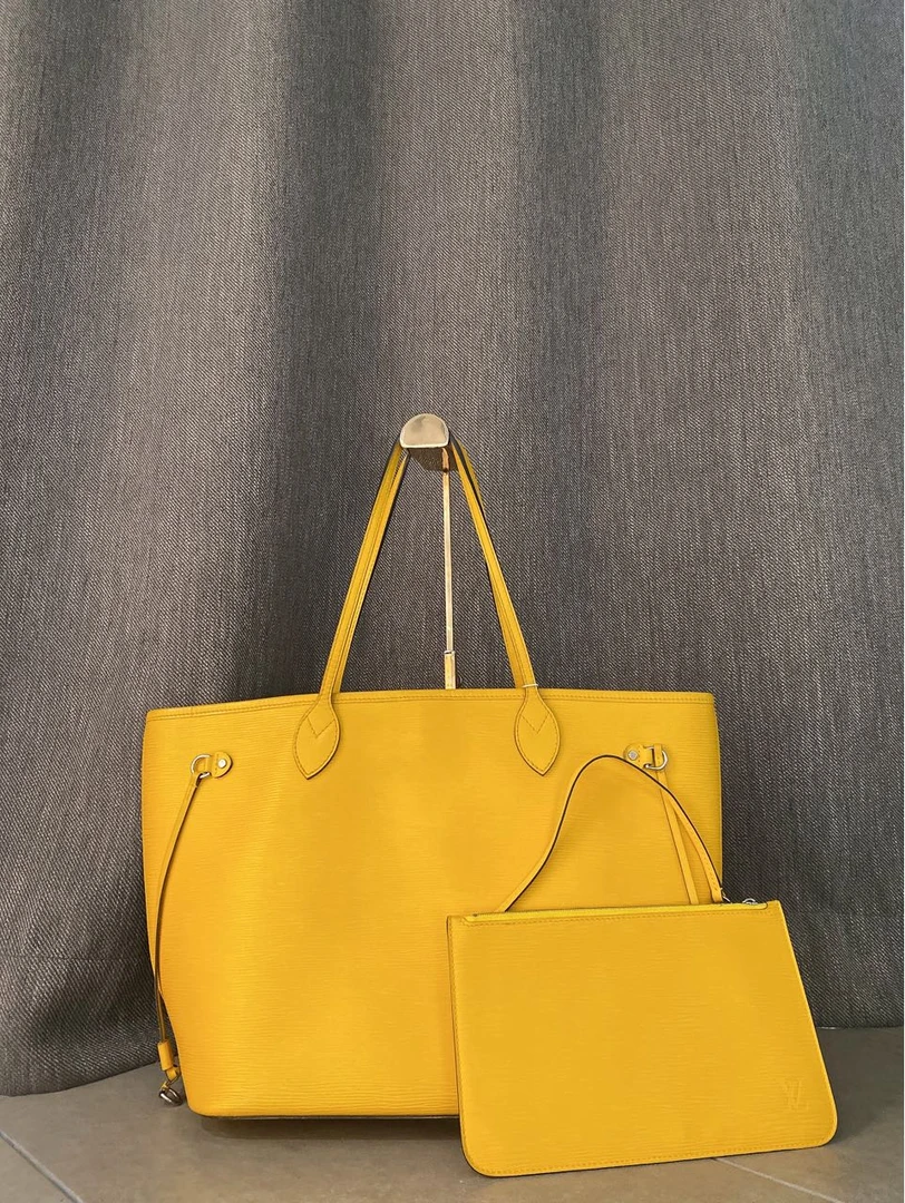 99新 LouisVuitton/路易威登 帝爵鹏哥直播专享/黄色水波纹购物袋