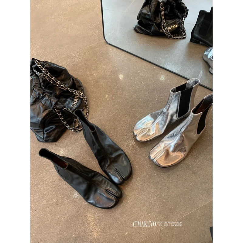 吕小布手工鞋~原胚马皮分趾靴平底猪蹄短靴女单靴子切尔西靴0226