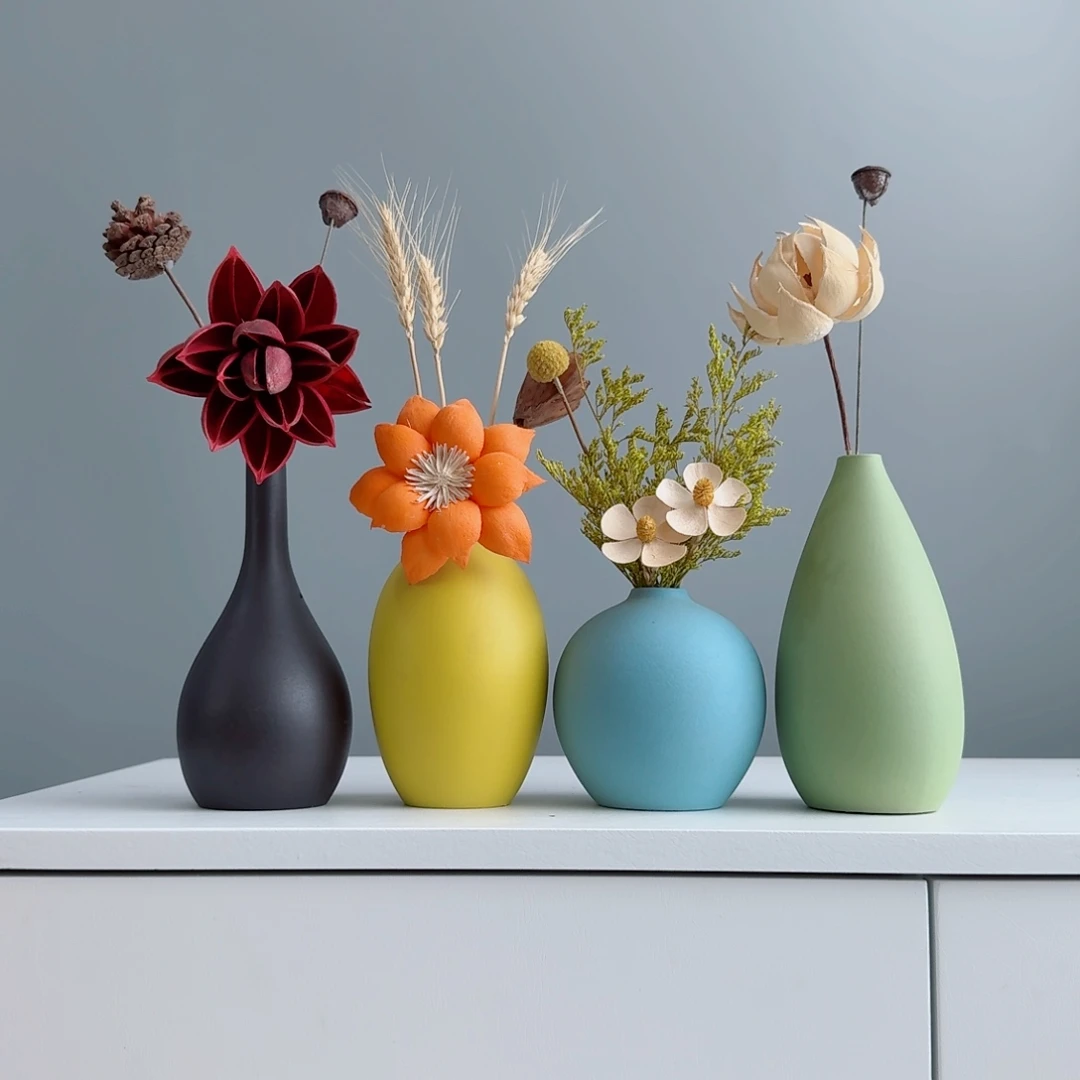 摆件陶瓷小花瓶摆件含花总高约20-30cm