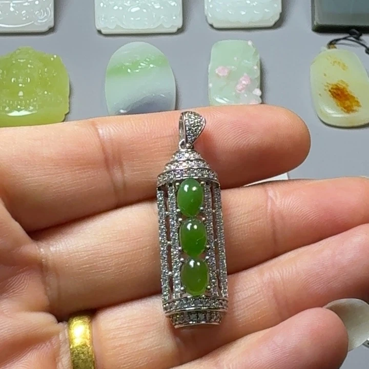 和田玉（碧玉）未镶嵌颈饰