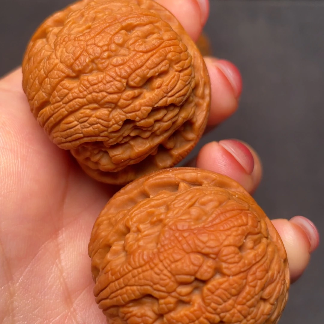 文玩核桃吊坠秦岭野生核桃