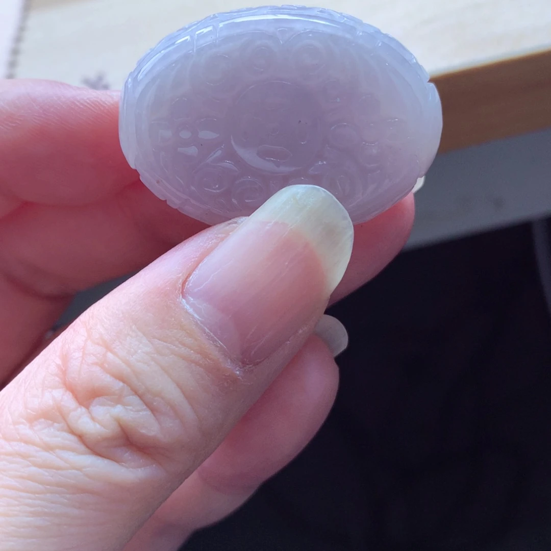 翡翠颈饰未镶嵌吊坠