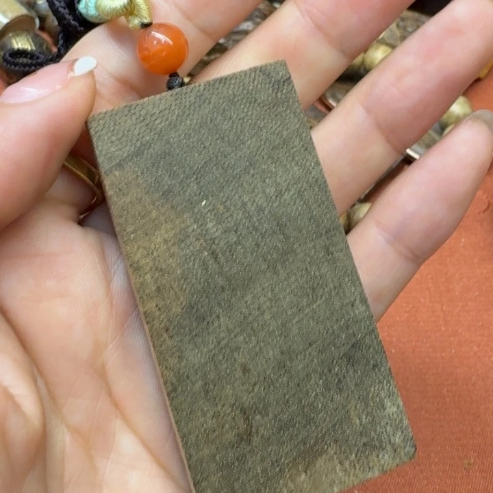 大叶紫檀（黑酸枝木类）