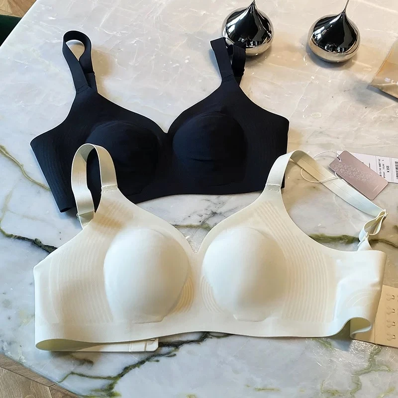 武汉蔓姐【背心】大胸显小轻薄兔耳杯无钢圈背心 0707#