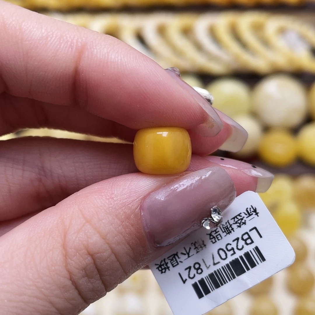 琥珀未镶嵌裸石10.4*8.4mm氧化款老型