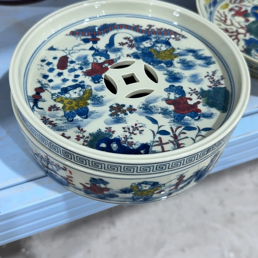 瓷片摆件等方式在不同行业上
