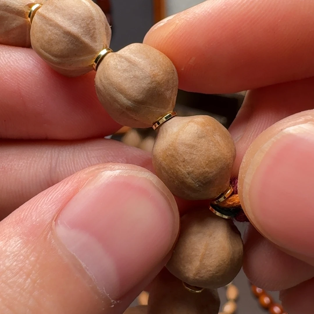 W***橄榄核吊坠哈哈哈哈哈哈哈哈哈哈