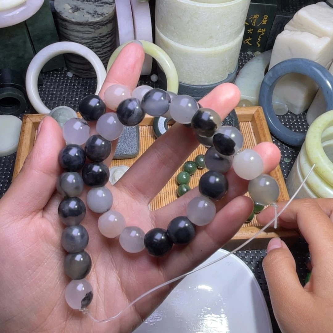 未镶嵌和田玉珠宝半成品