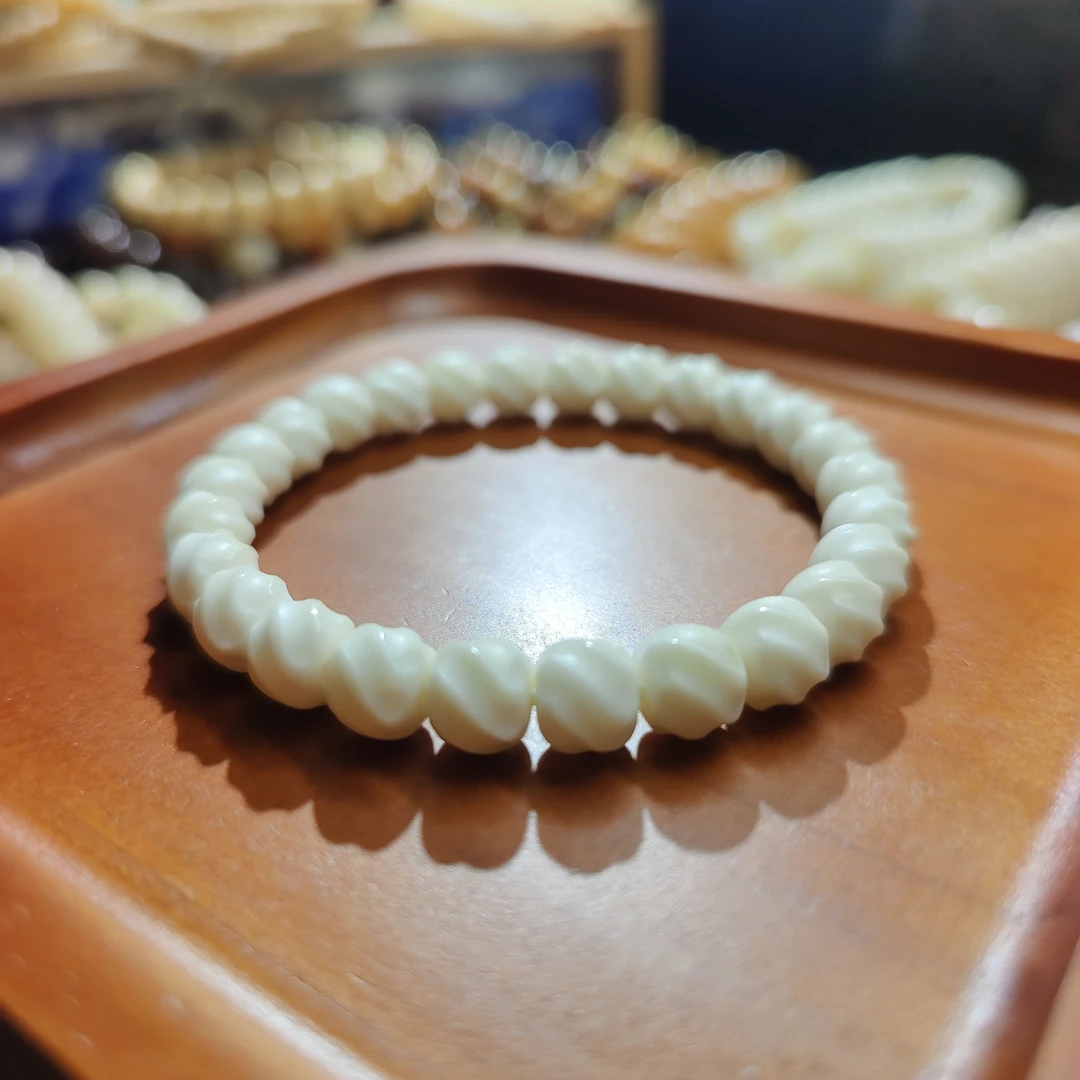 精工白玉菩提扭扭