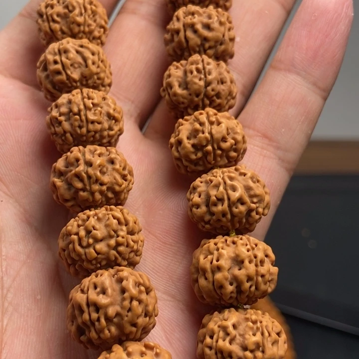 猴头核桃手串遇***缘文玩手串