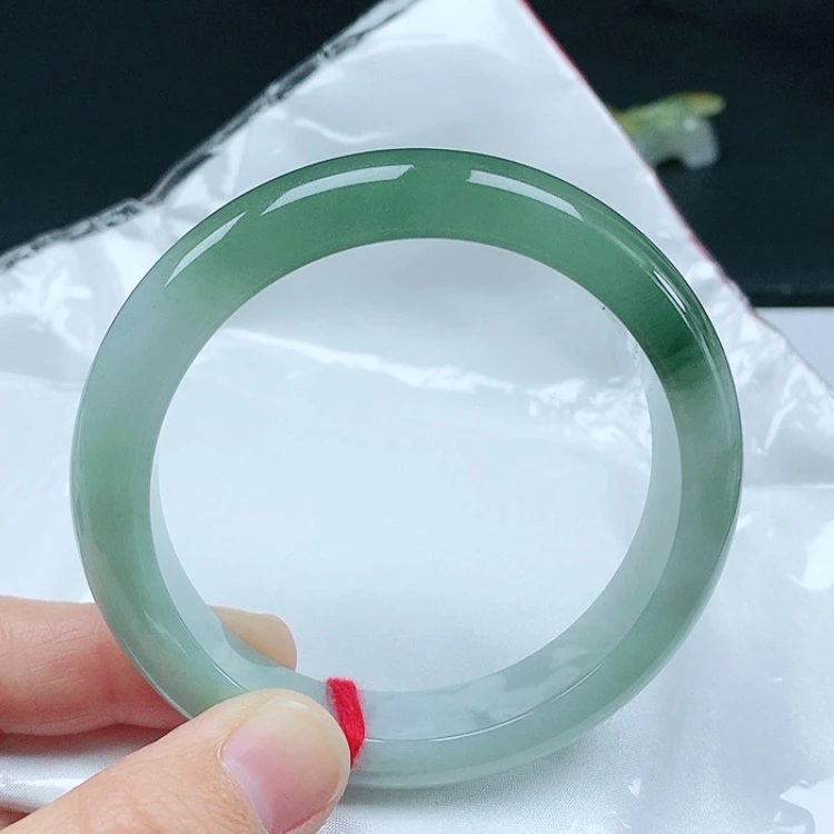 【闪购商品】翡翠手镯未镶嵌天然翡翠手镯