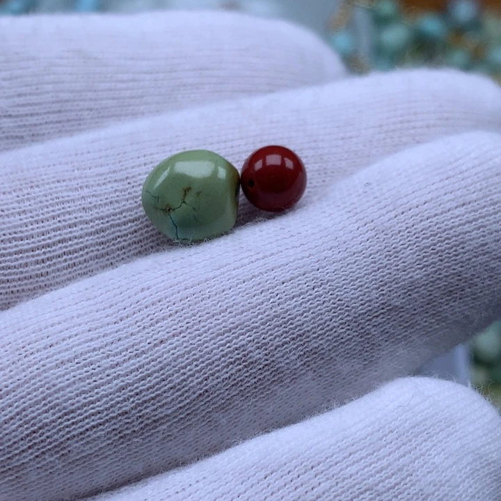 南红玛瑙未镶嵌珠宝奇石