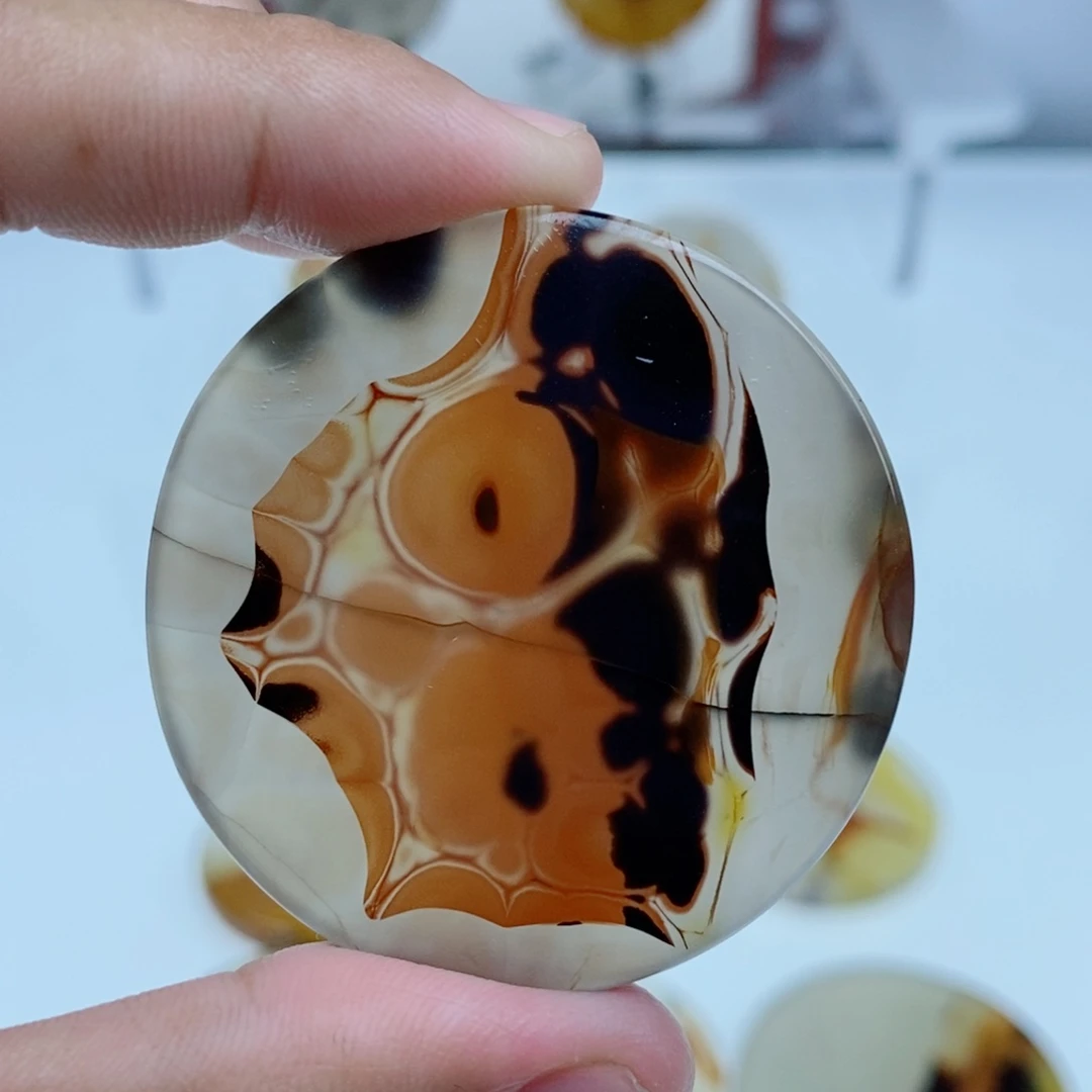 玛瑙/玉髓未镶嵌珠宝半成品