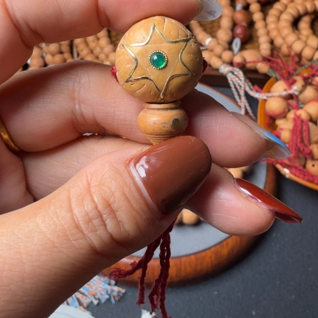 把件凤眼菩提龙眼镶嵌三通