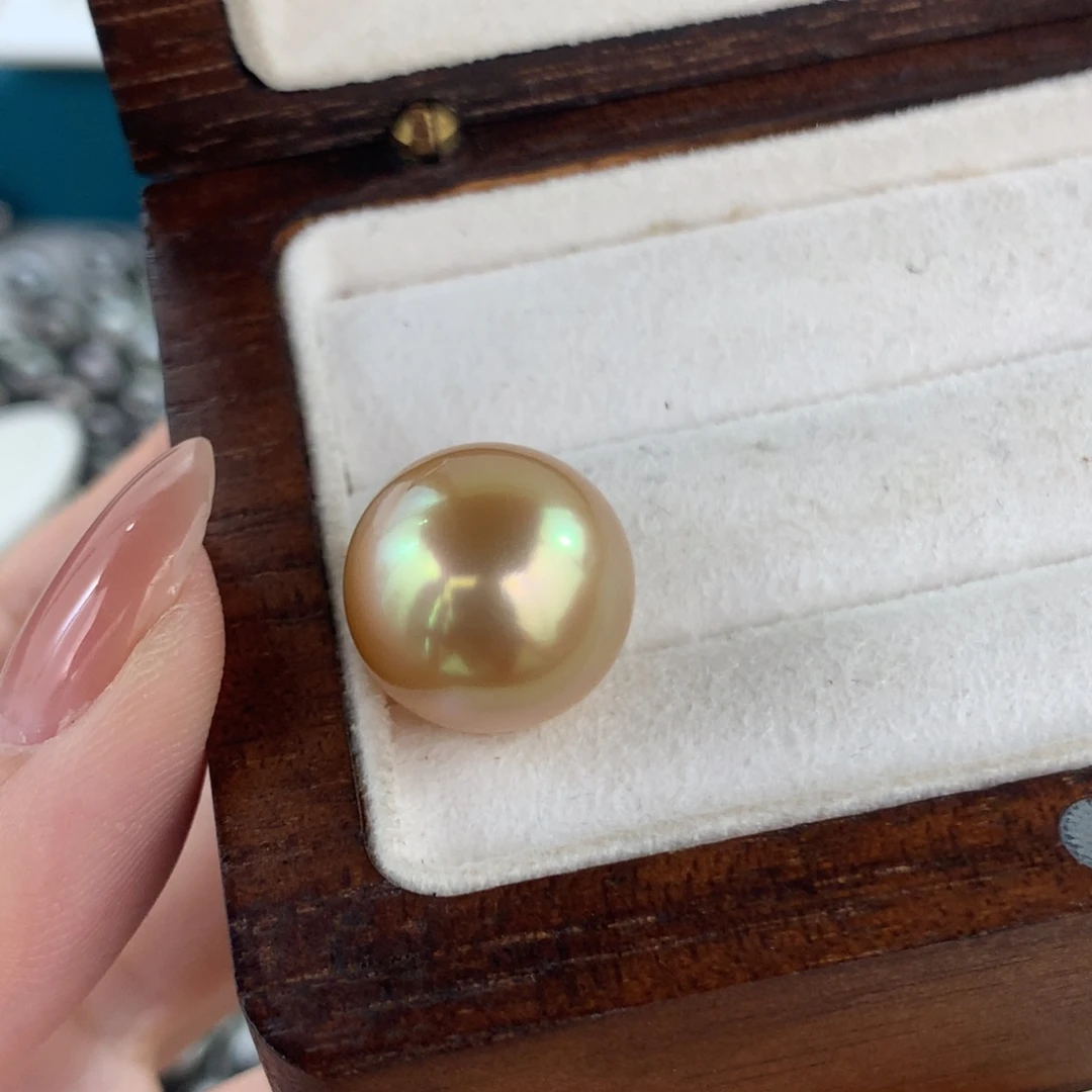 小***威定制海水珍珠吊坠(不含链)未镶嵌南洋金珠14-15mm