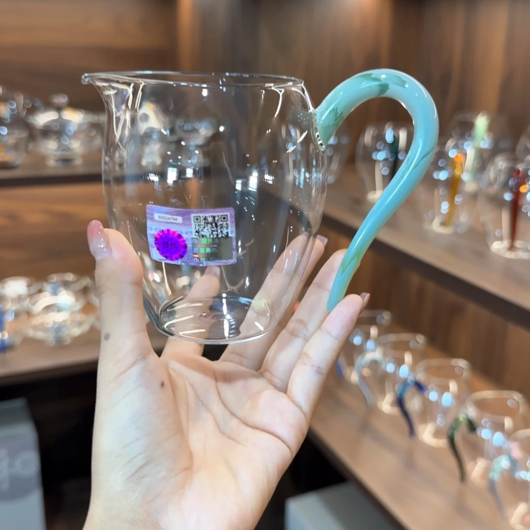 禾器凤翎怡然绿波。。。