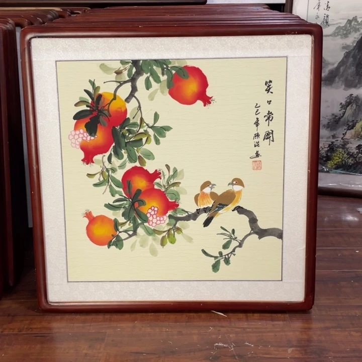 国画带框尺寸63*63厘米