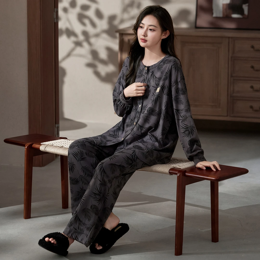 睡衣女款秋季爆款2025新款琥珀流光风设计长袖亲肤宽松舒适居家服