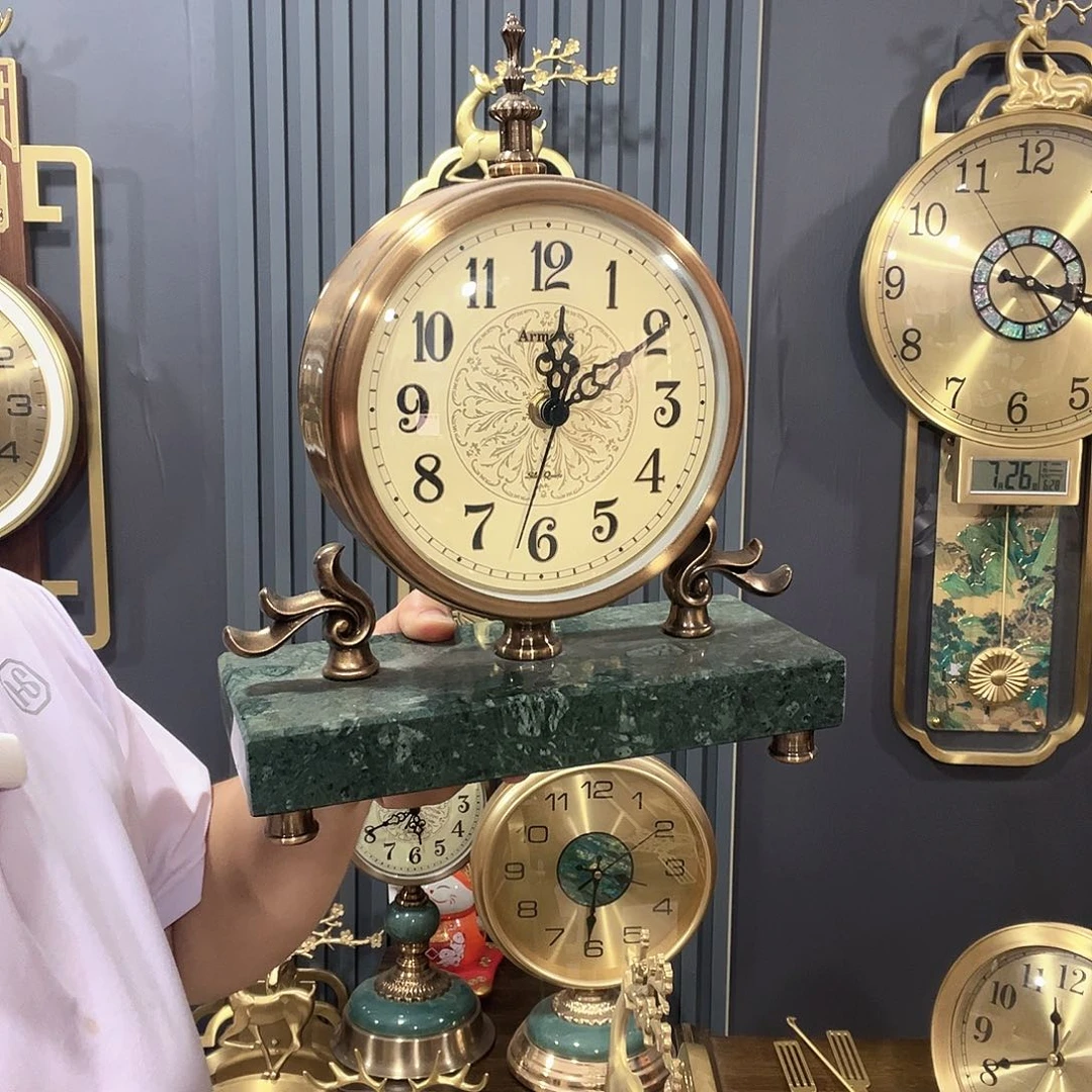 指针款胶***王座钟的