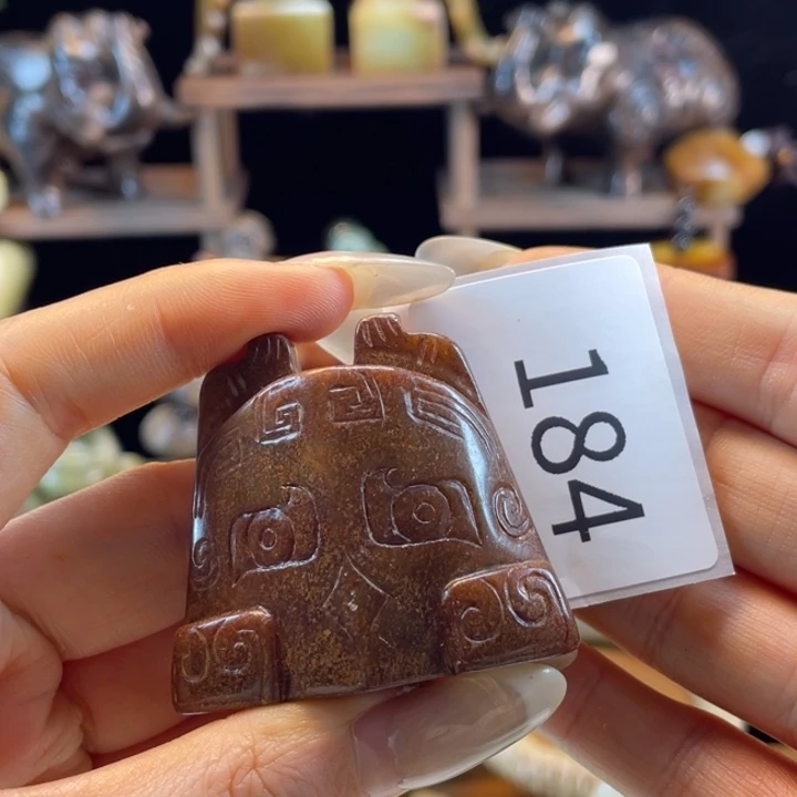 和田玉（糖玉）未镶嵌挂件