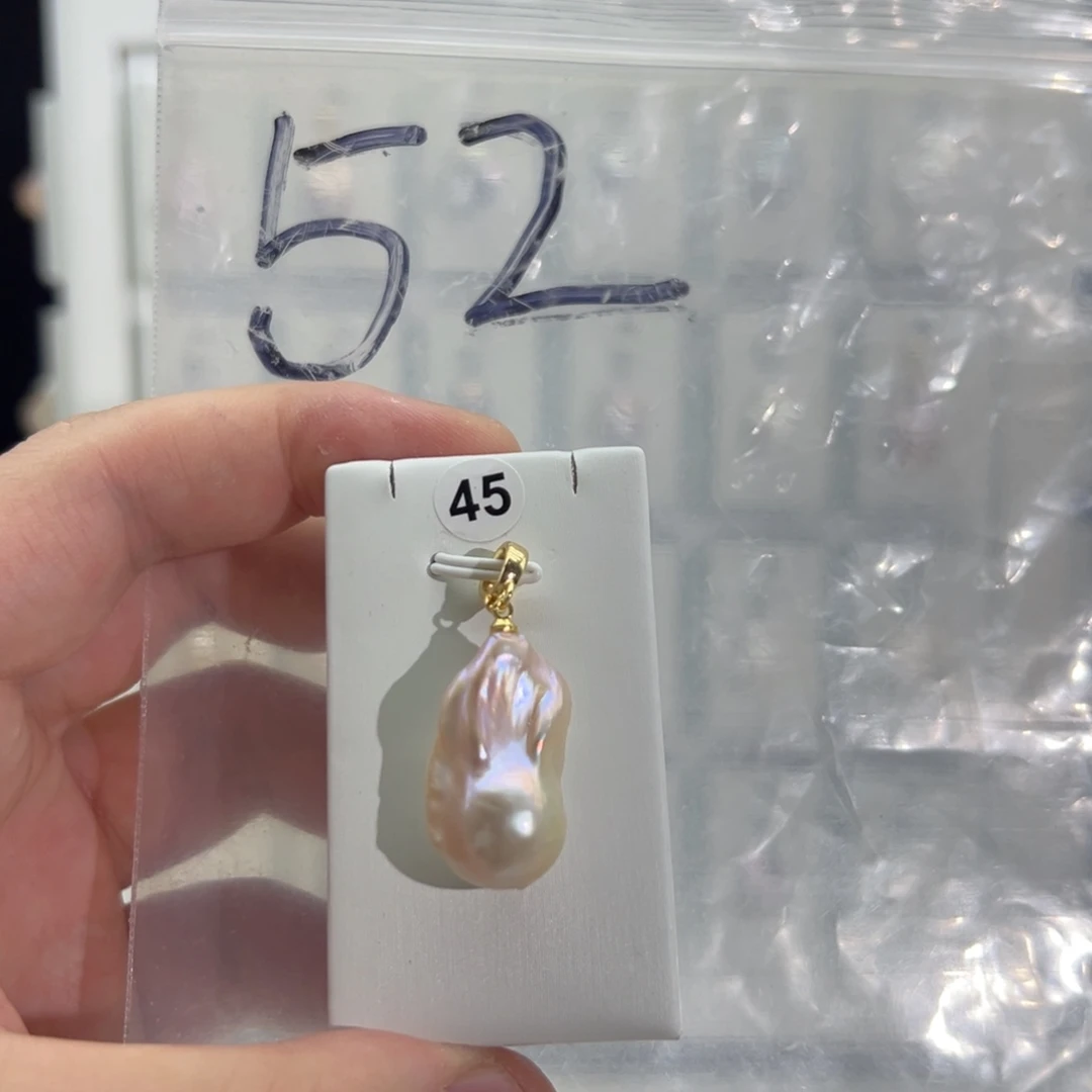 淡水珍珠颈饰合金