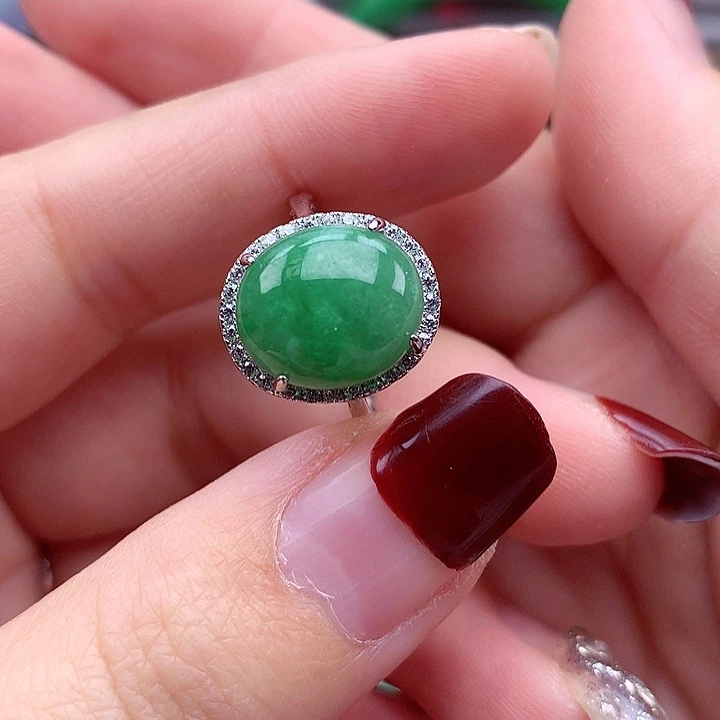 翡翠颈饰银S925镶嵌翡翠