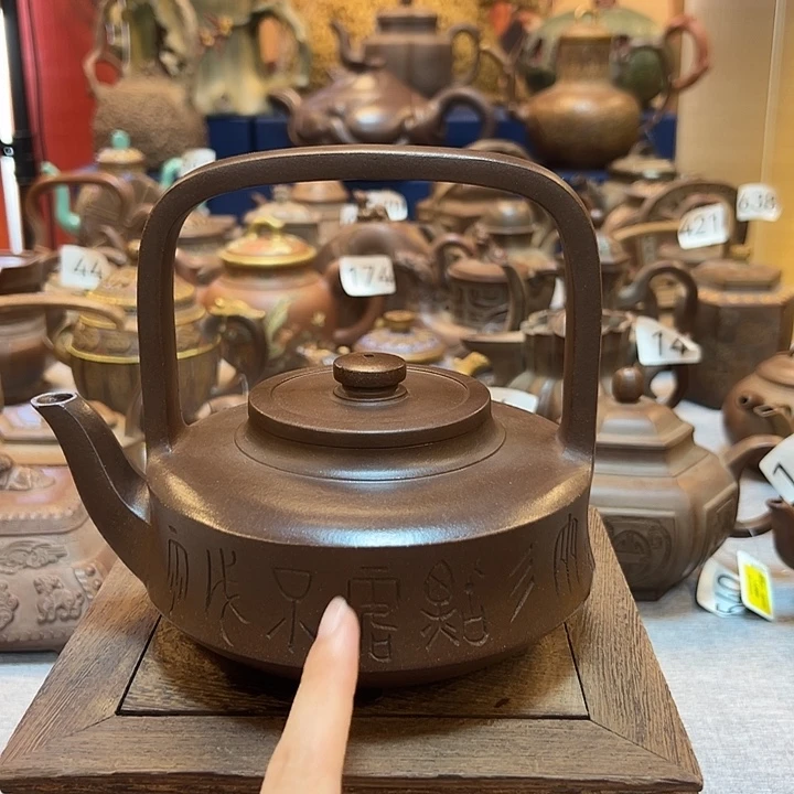 紫砂壶等艺术精品