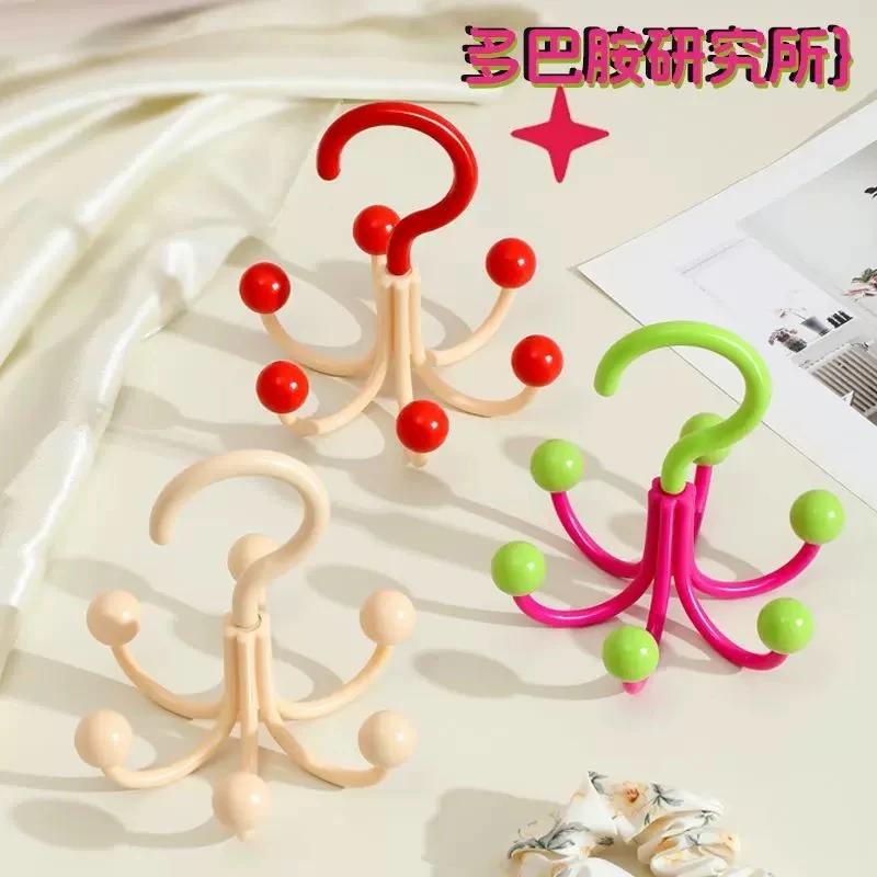 （拍一发三）旋转挂钩塑料六爪防滑挂钩多功能帽子内衣吊带挂钩