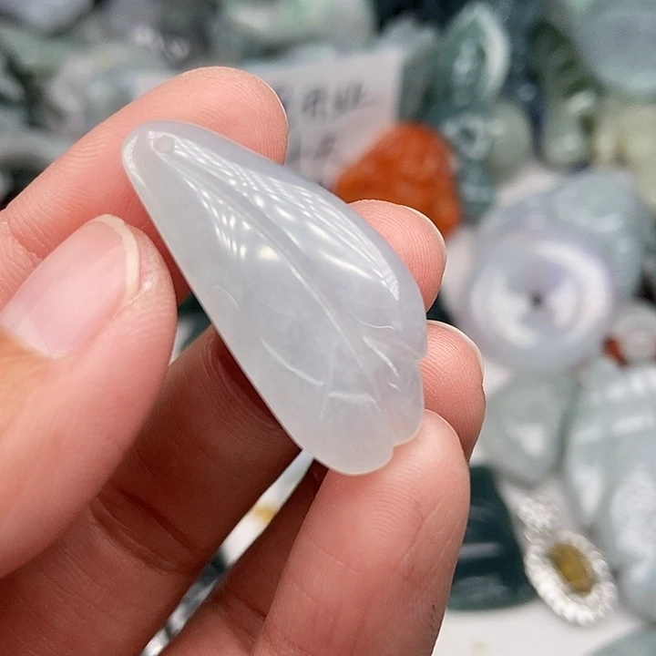 未镶嵌挂件翡翠金**闪翡翠