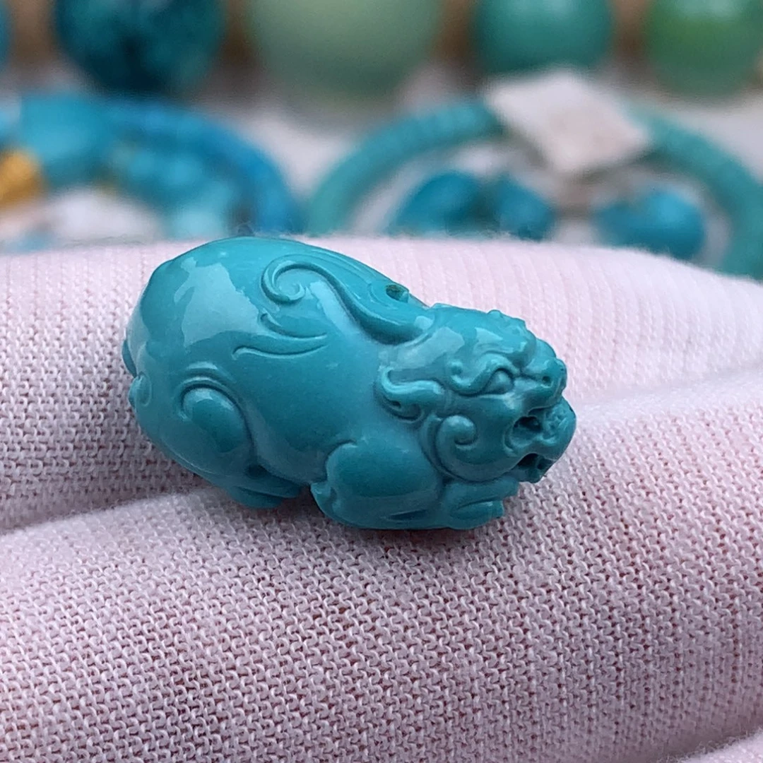 未镶嵌绿松石珠宝奇石