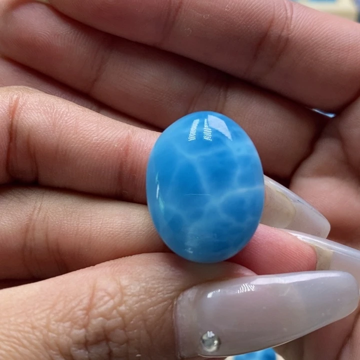 H***雪针钠钙石（海纹石）未镶嵌颈饰