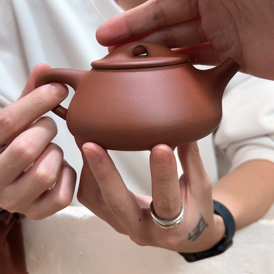 紫砂茶壶红皮龙满瓢泡沫孤