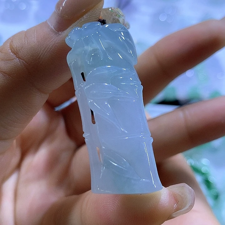 翡翠未镶嵌颈饰天然翡翠A货吊坠