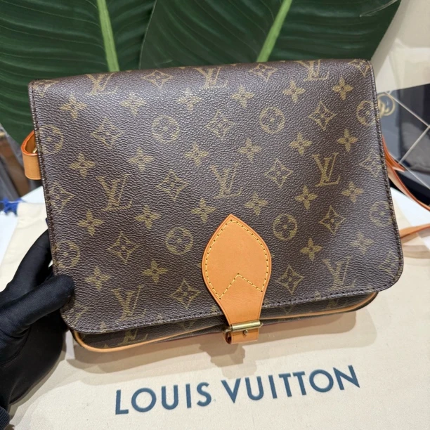 95新 LouisVuitton/路易威登 大号马鞍包斜挎包 植糅换新正常痕迹