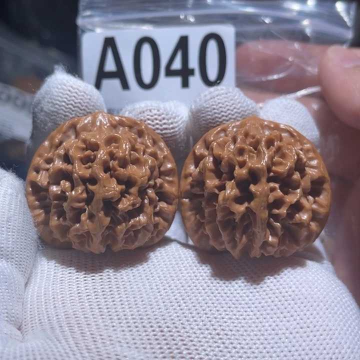文玩核桃吊坠秦闷38