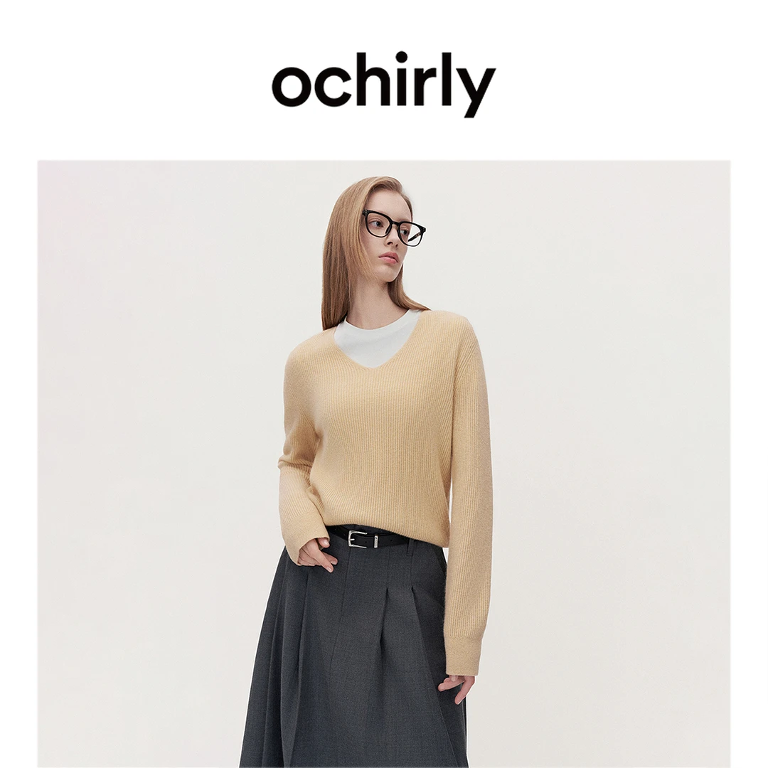 ochirly牦牛绒羊毛毛衣女针织V领松弛感秋季新品1LK303819F