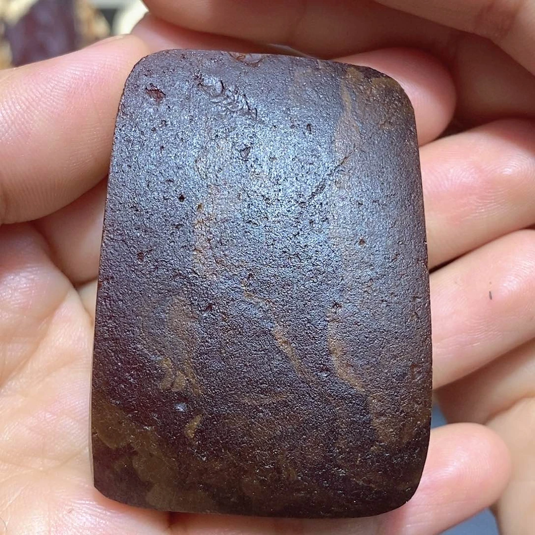 用***5定制琥珀蜜蜡原石