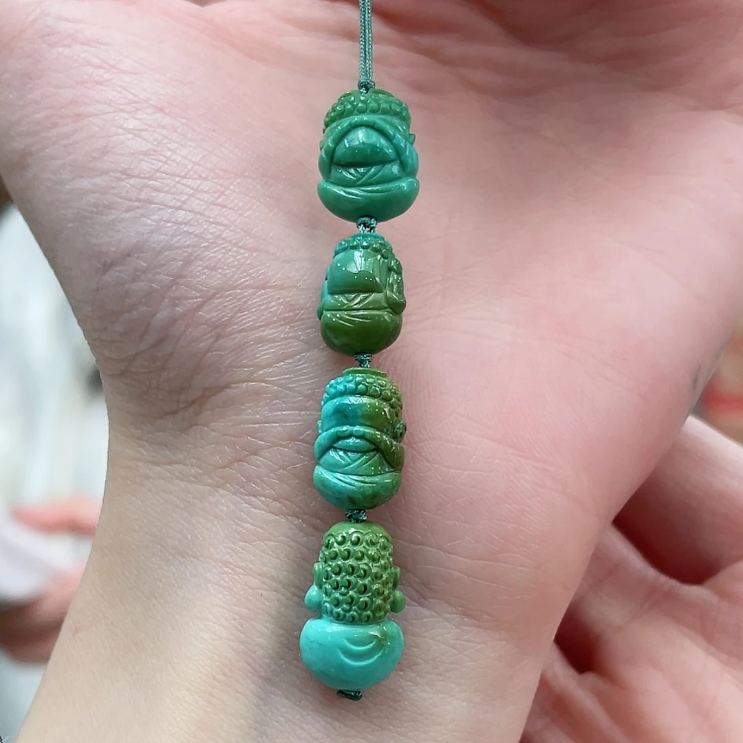 绿松石颈饰未镶嵌