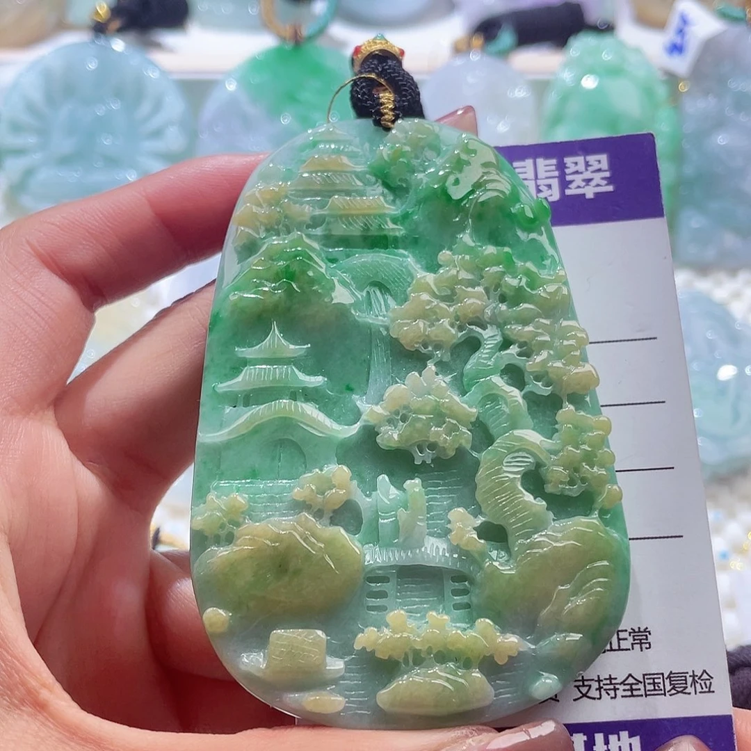 颈饰未镶嵌翡翠山水