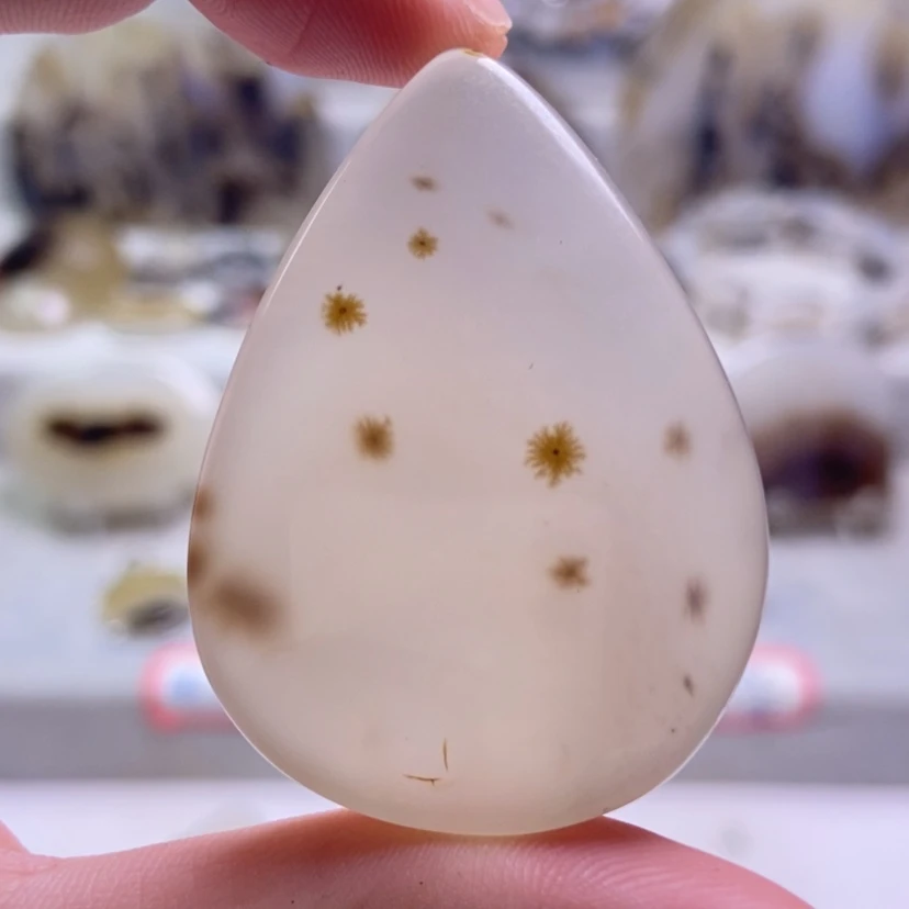 【闪购商品】未镶嵌颈饰玛瑙/玉髓
