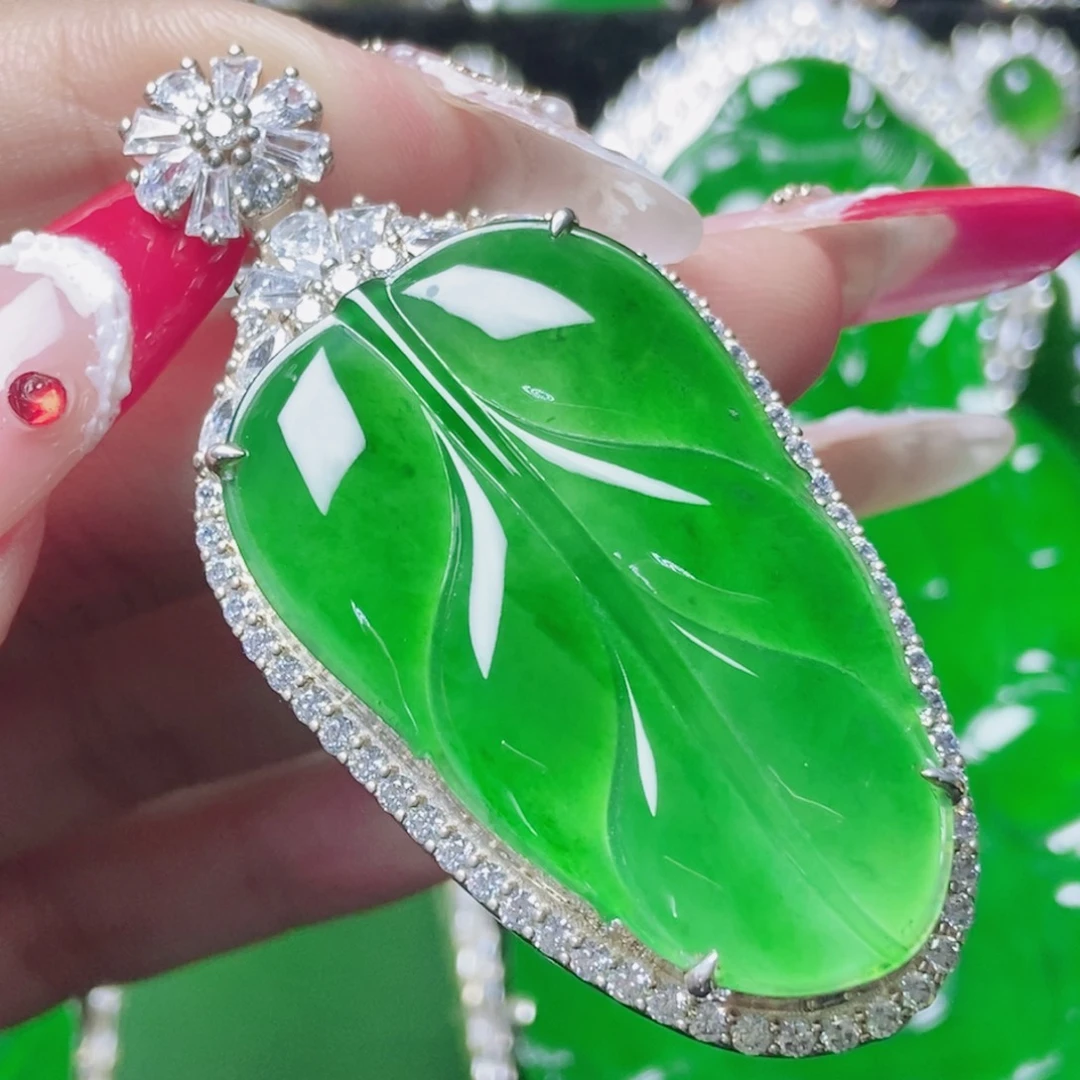 翡翠银S925镶嵌颈饰