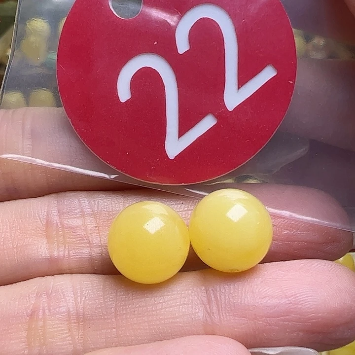 蜜蜡未镶嵌珠宝奇石11mm鸡油黄圆珠