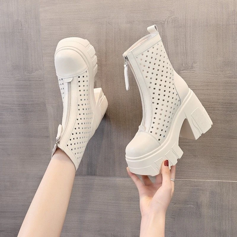 10cm厚底网面马丁靴女粗跟短筒镂空凉鞋软底超高跟小个子凉靴34码