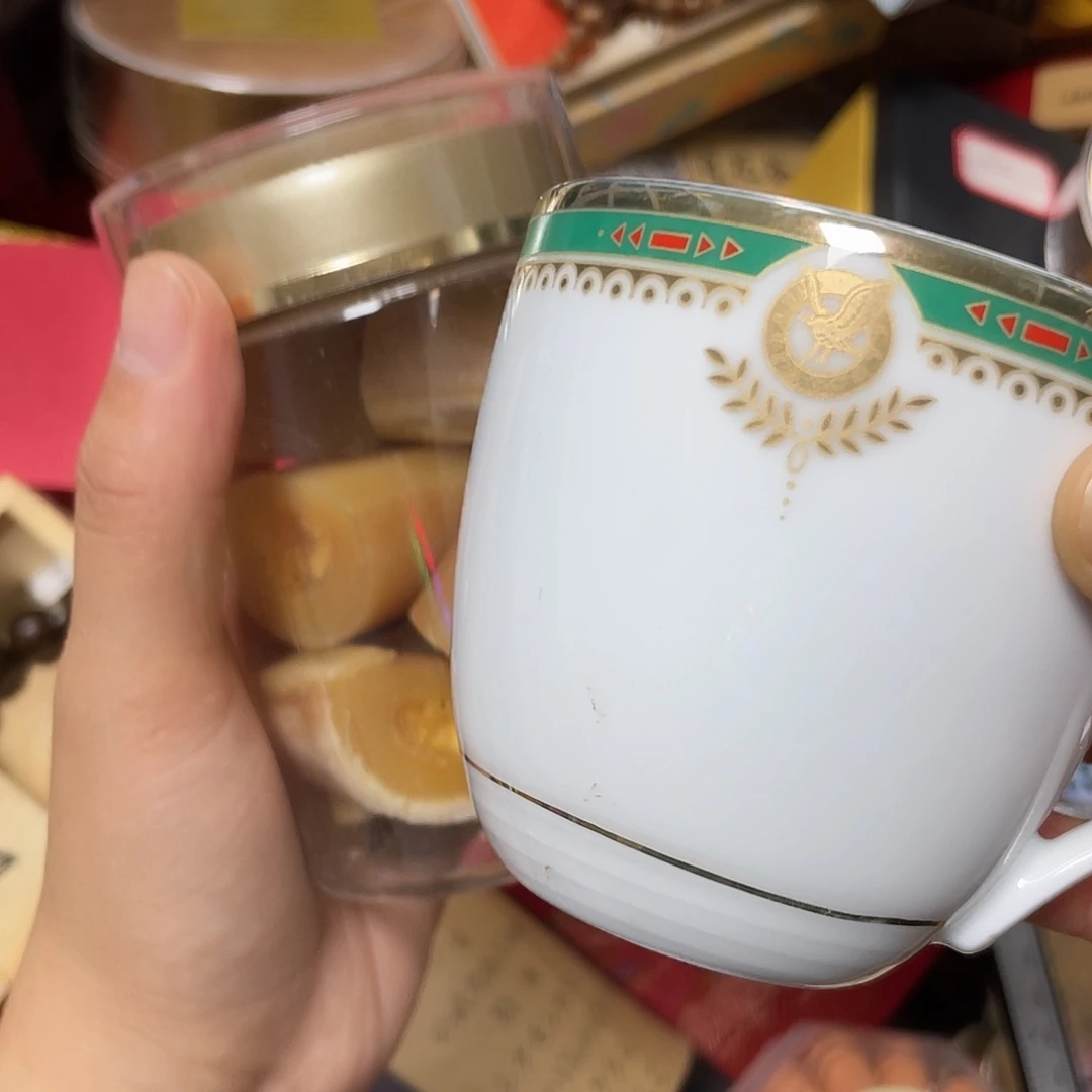 紫砂小。。。。。。。。。。。。