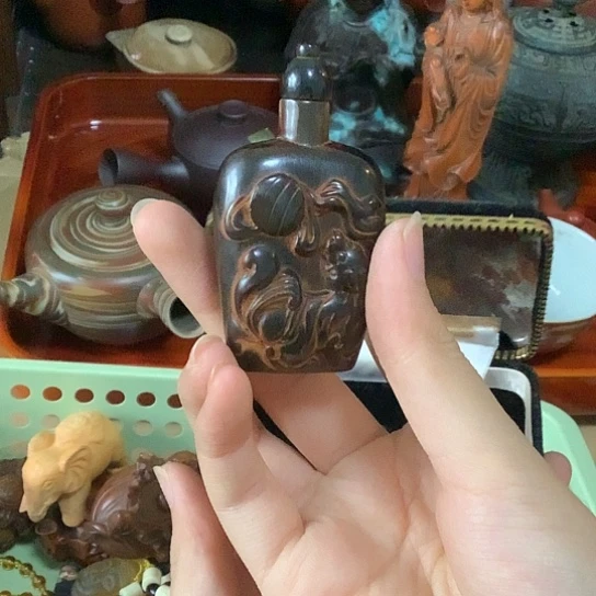 基哥日瓷中古百货