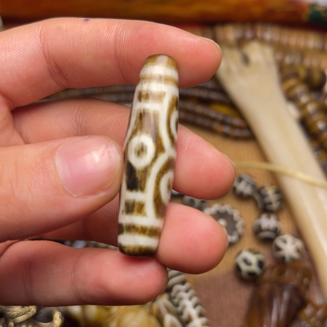 铁***皮大叶紫檀（黑酸枝木类）