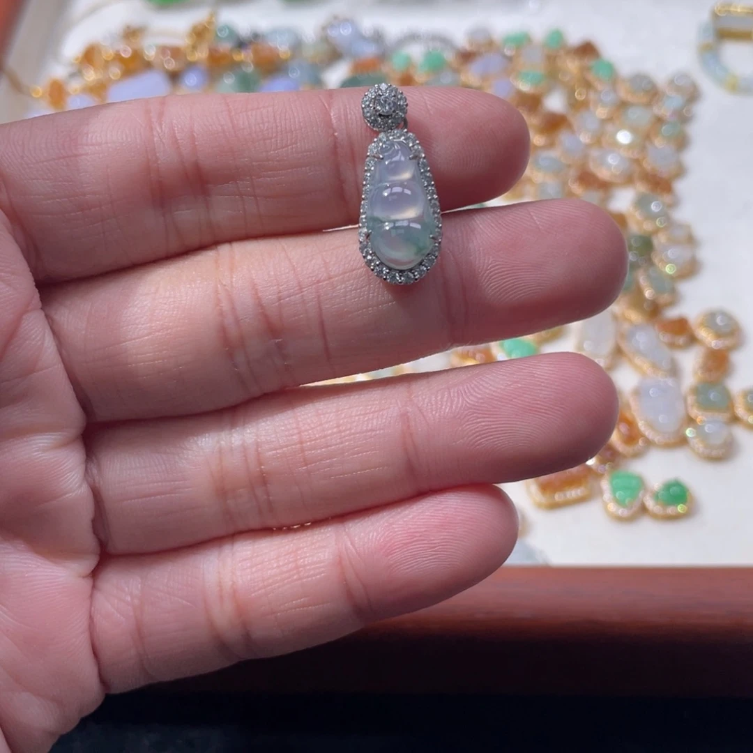 翡翠银S925镶嵌颈饰